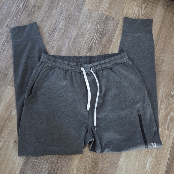 Vuori Sunday Performance Jogger Mens Charcoal Sweatpants Drawstring Pockets EUC - Picture 12 of 12